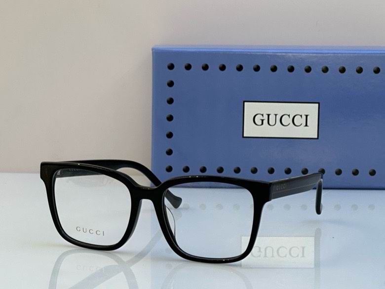Gucci Plain Glasses (259)